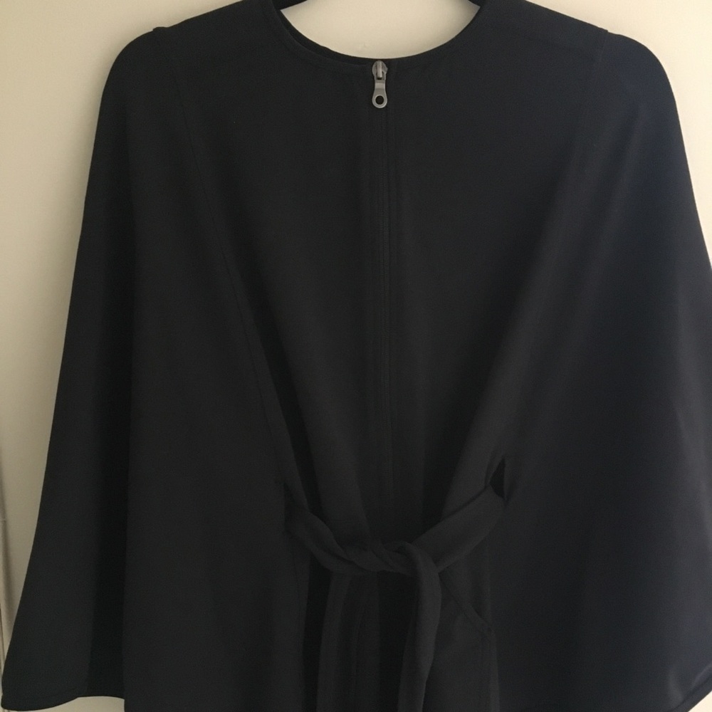 Karma poncho